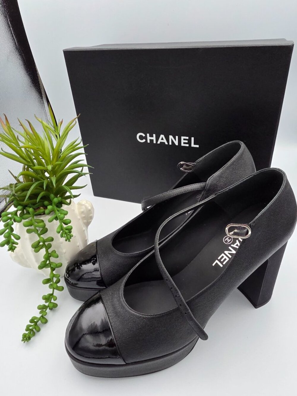 Chanel Platform Pumps Size 39.5 - Picture 5 of 11